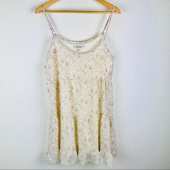 ADAM LEVINE Tops - MATERNITY SWAY FLORAL TANK BY ADAM LEVINE Size L